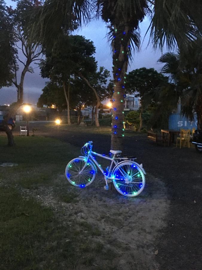 Haibian Mingren 50 Kota Hualien Bagian luar foto