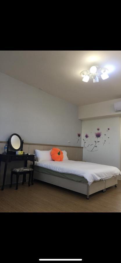 Haibian Mingren 50 Kota Hualien Bagian luar foto